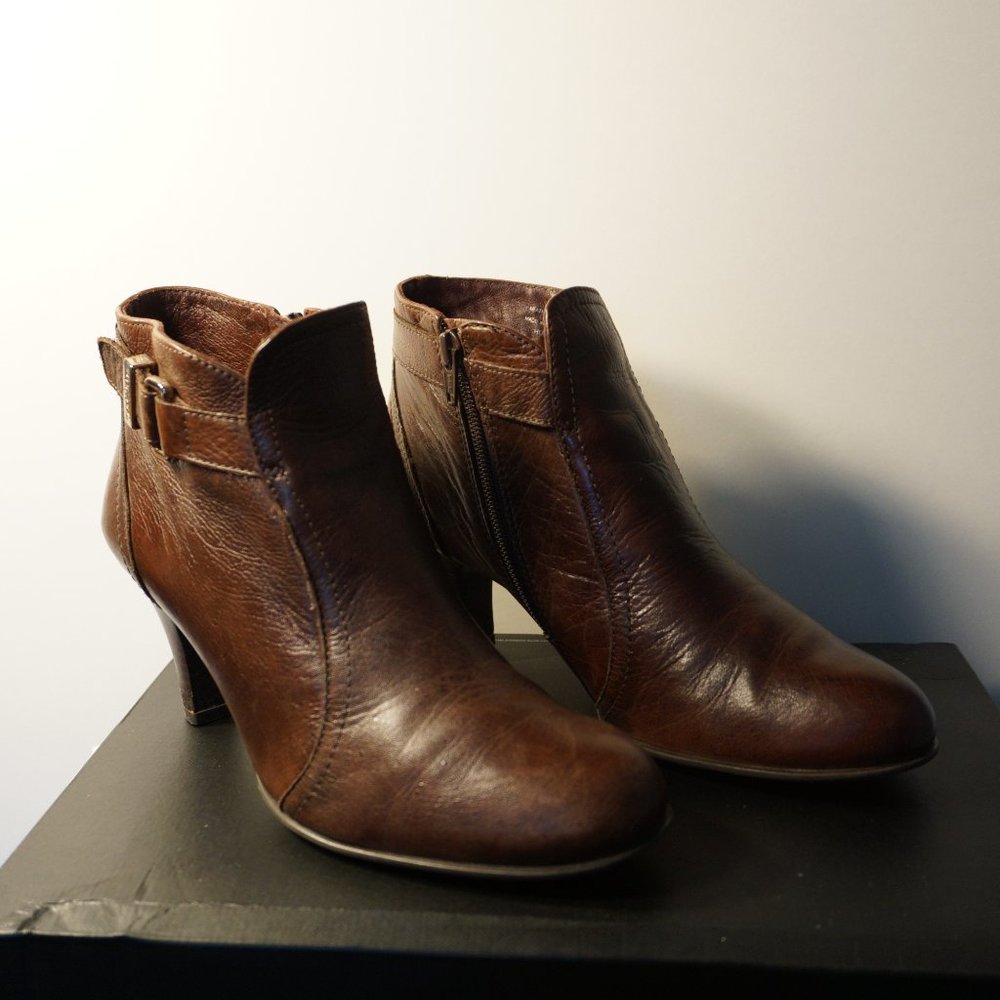 Nurtua Leather Boot heals